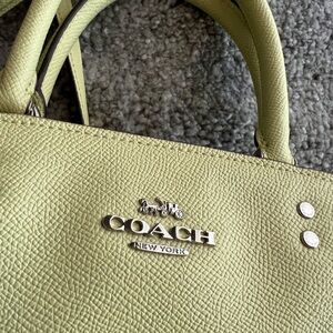 COACH New York Lime Green Leather handbag